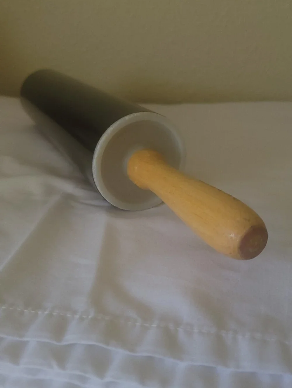 Vintage Pyrex Accessories Easy-Clean Non-Stick Rolling Pin - Black & Wood, 18